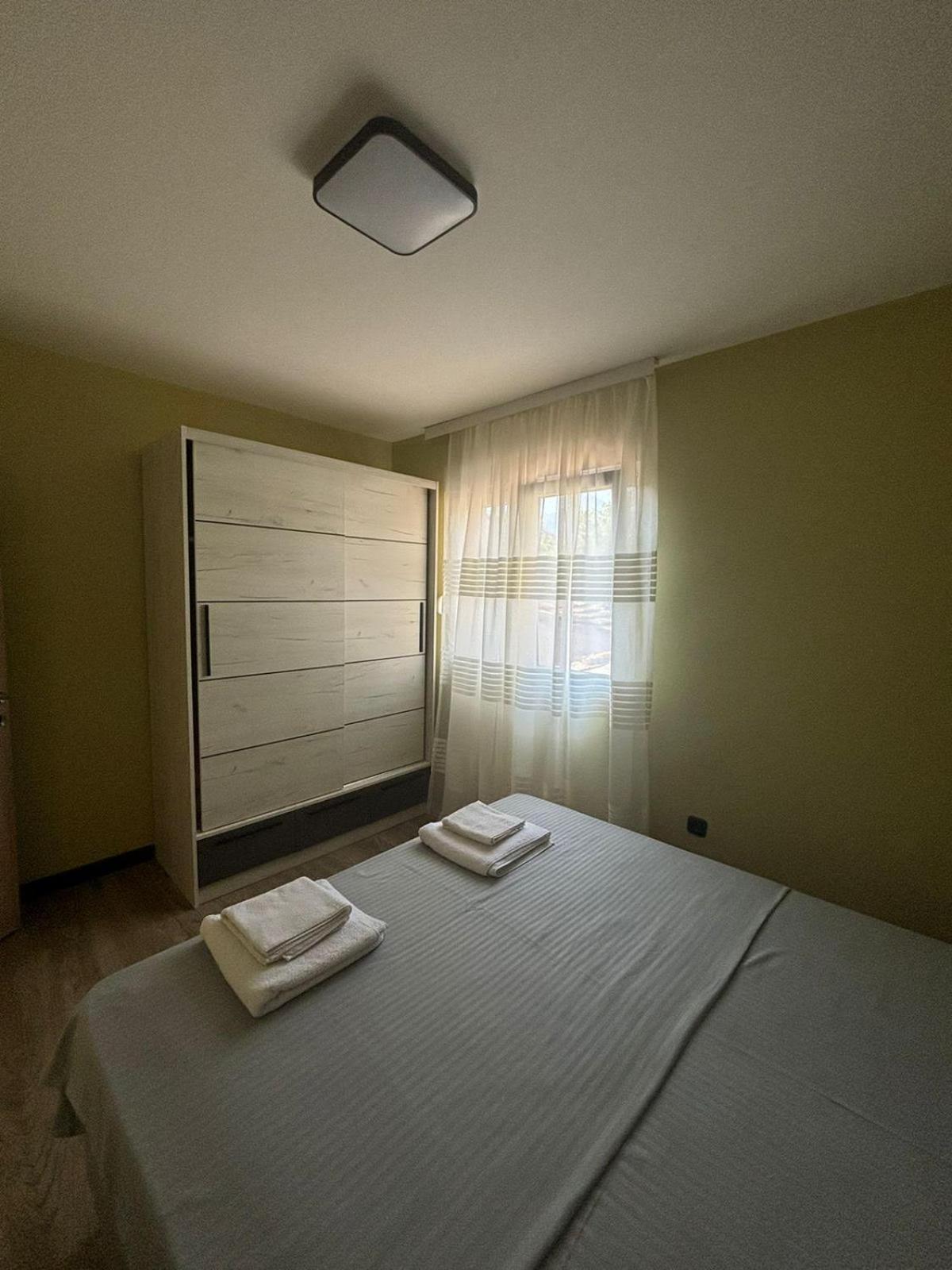 Apartments Luka Kotor Eksteriør bilde